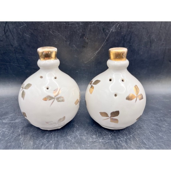 Vintage Ball Jug Salt & Pepper Shakers- White w / Gold Handles and Tops Decor - Picture 3 of 7